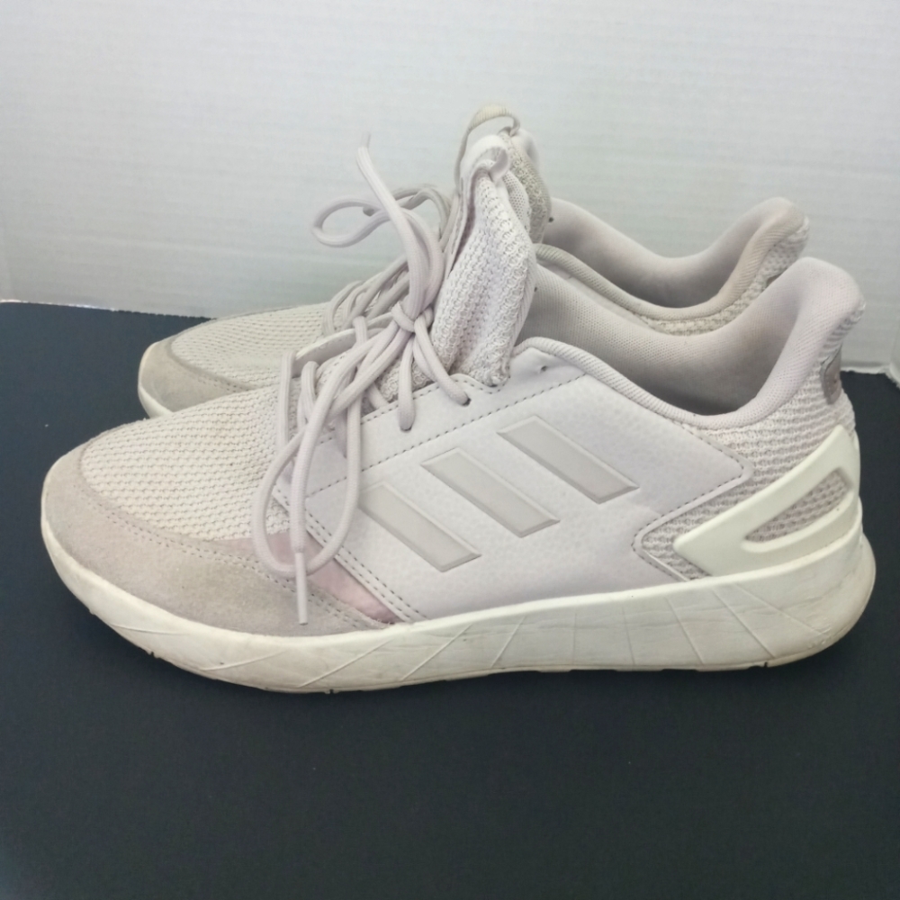 Adidas Questar Strike X Sneaker in Ice Purple